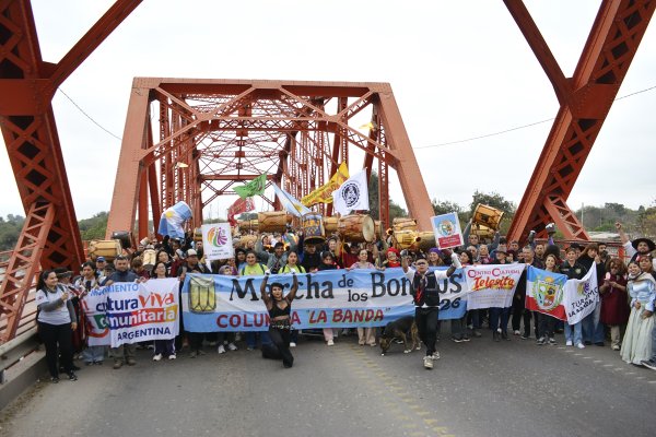 Más de tres mil bandeños unieron sus legüeros al unísono