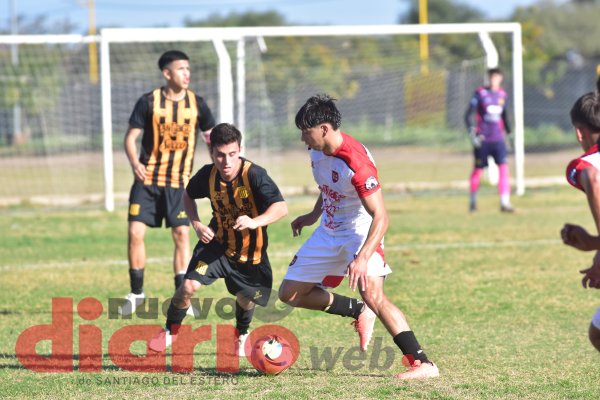 Comercio se despidió del torneo con una victoria ante Mitre