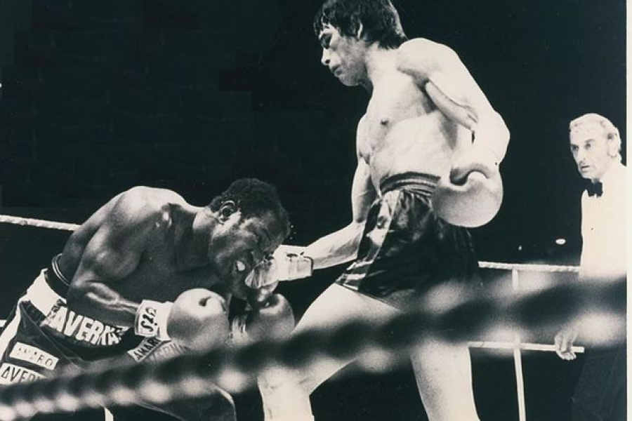 Monz&oacute;n vs. Emilie Griffith.