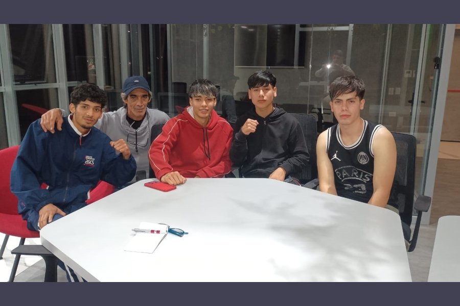 Algunos de los integrantes de boxeadores de Frías.