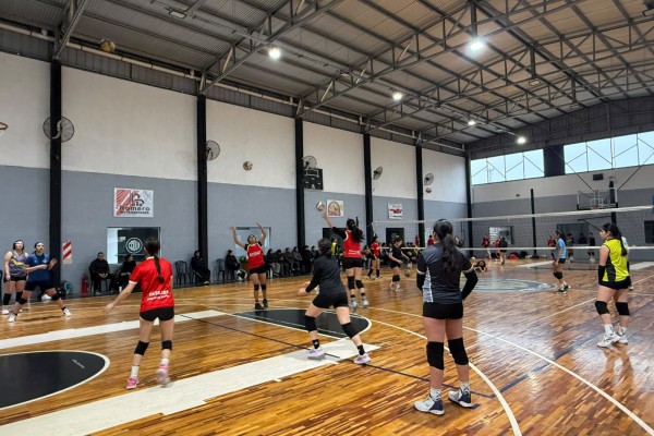 El vóley santiagueño puso en marcha una nueva etapa de selección rumbo al Nacional Sub 14