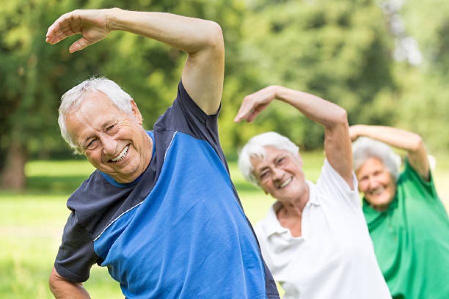 <i>La alimentaci&oacute;n equilibrada, la actividad f&iacute;sica, el descanso y los controles m&eacute;dicos contin&uacute;an siendo los pilares para una vida m&aacute;s larga y saludable.</i>