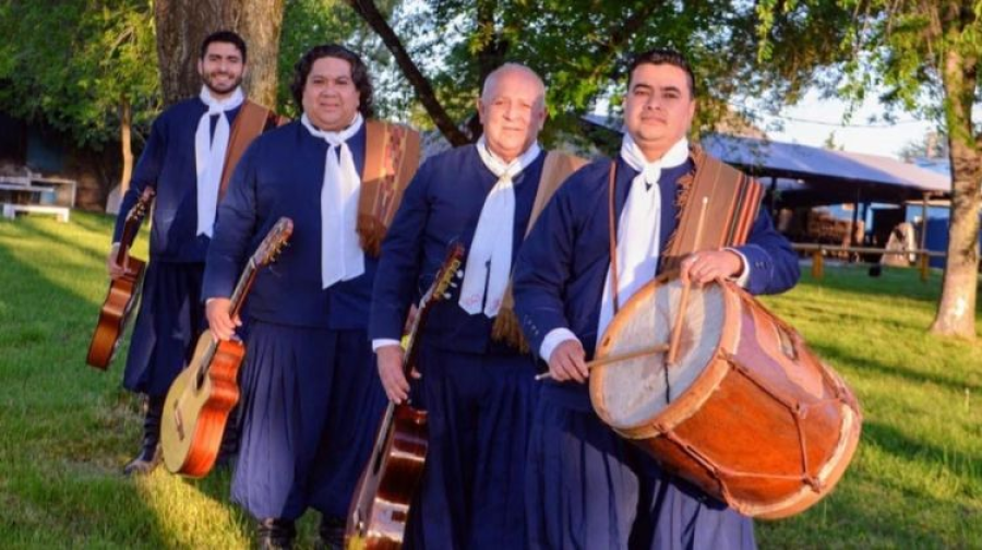 Los Manseros Santiague&ntilde;os.