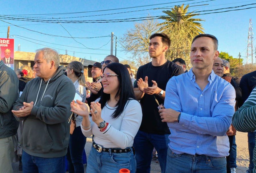 La intendente Yanina Iturre acompañó la celebración por el 136° aniversario de Fernández